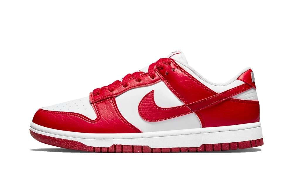 DUNK LOW “RED AND WHITE “